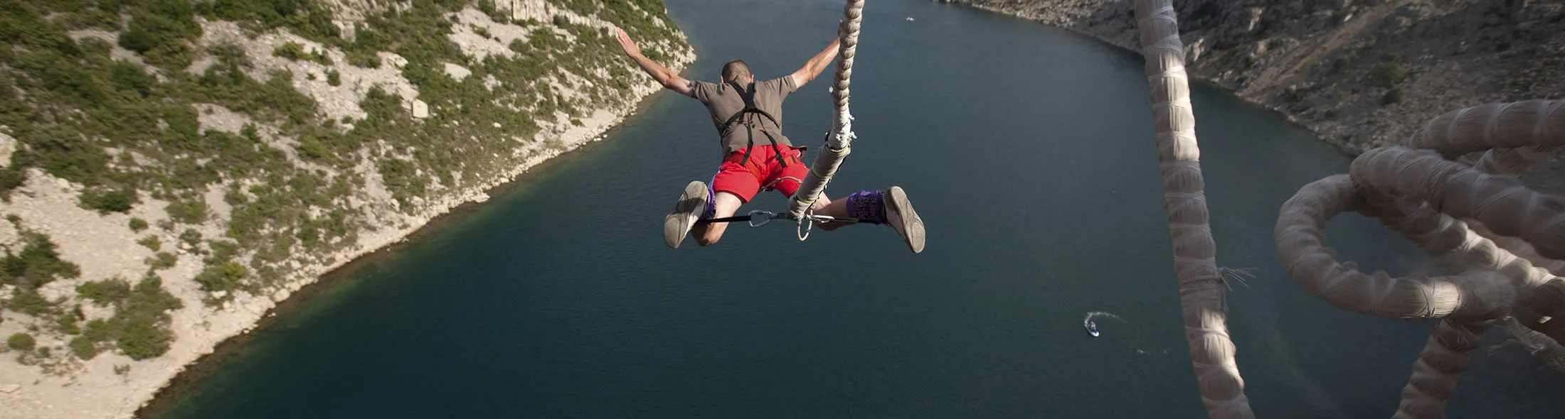 bungee jump
