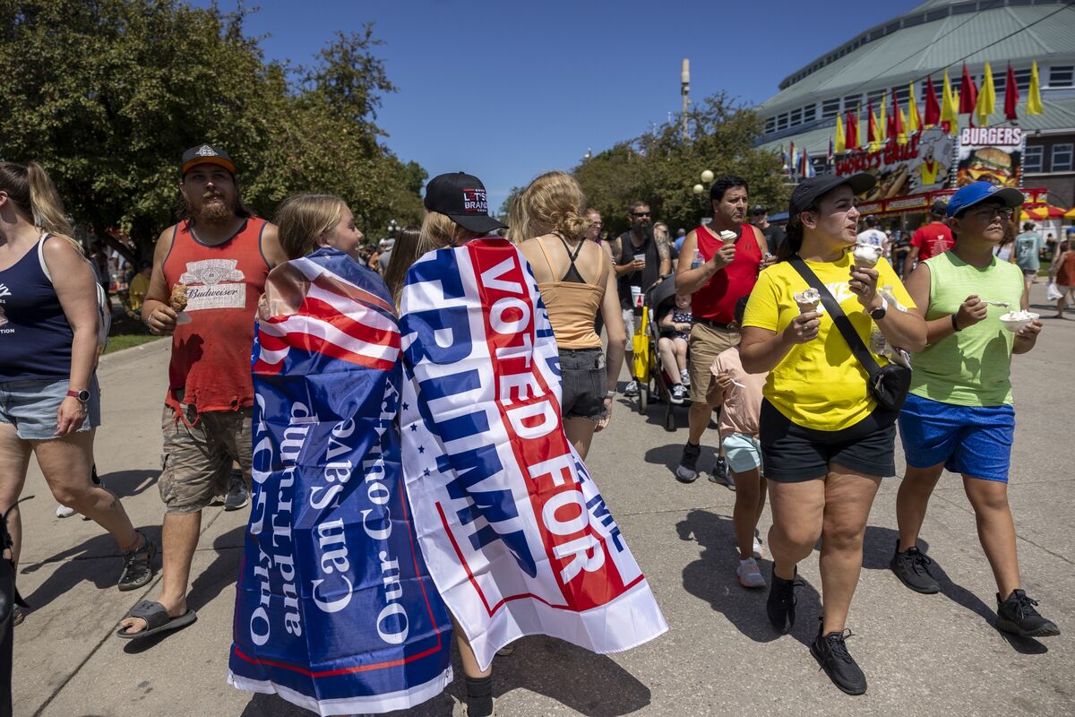 Most Iowa Republican Voters Likely to Caucus Believe Trump Claims of ...