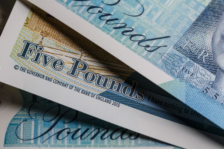 British five pound banknotes. 