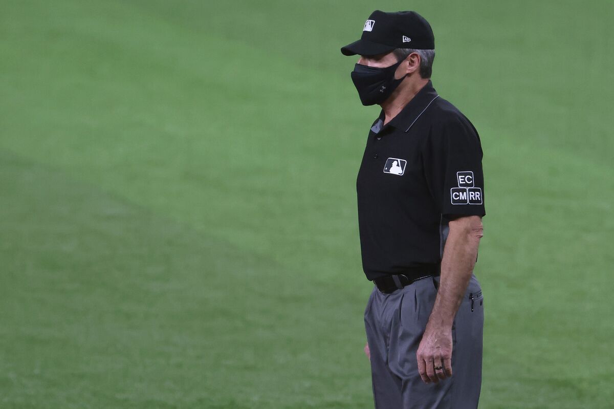 Should Giants fans be worried about NLDS ump assignments