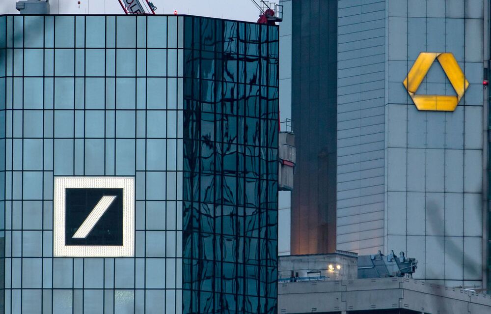 Deutsche Bank And Commerzbank S Merger Is A Riddle Bloomberg