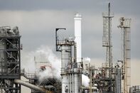 Shell Refinery Up For Purchase