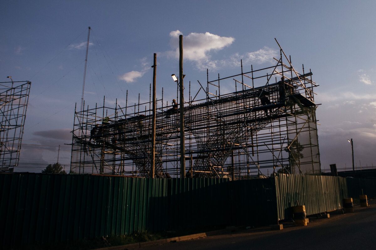 East Africa Nations Plan Spending Boost Despite Fi