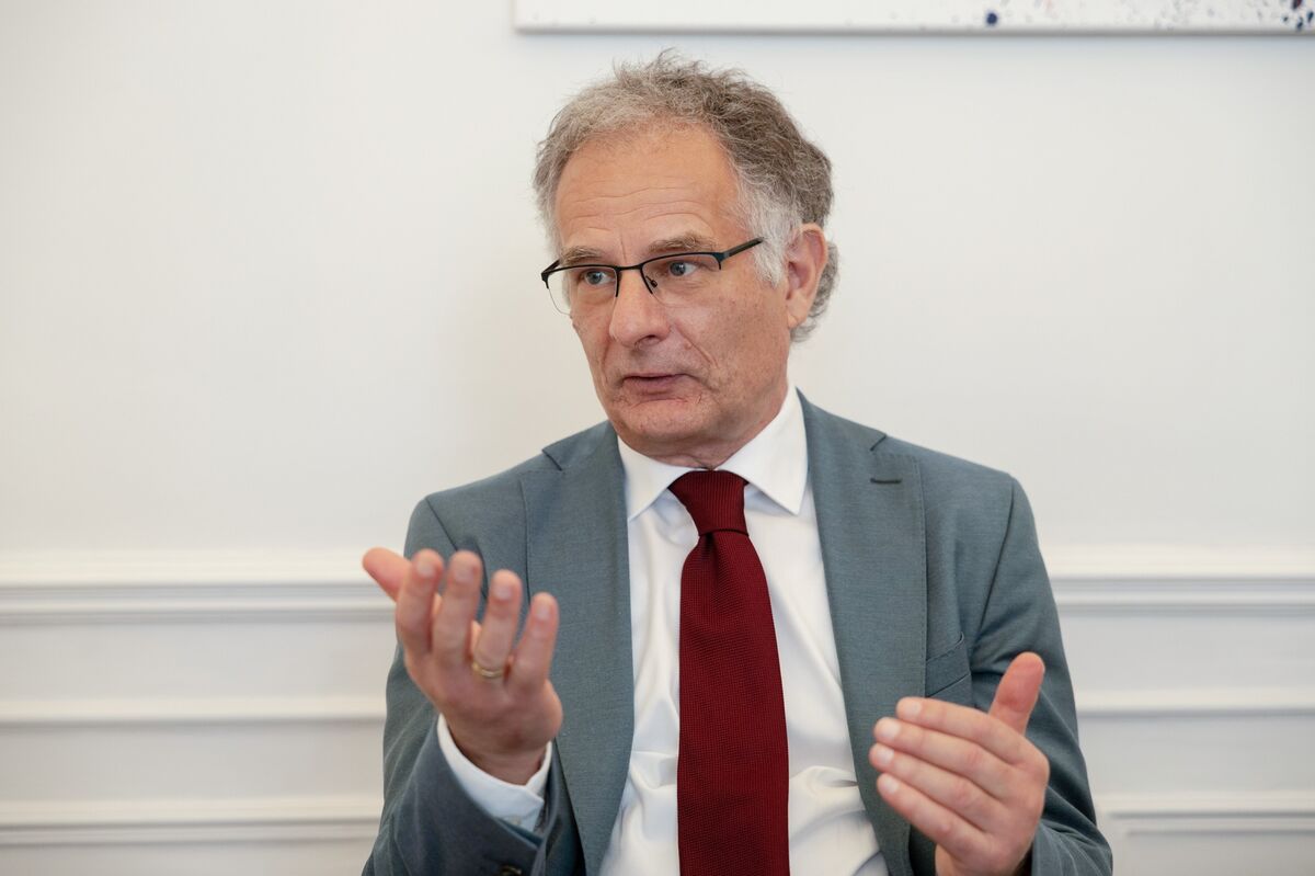 Austria’s Finance Minister Sees Gradual Path to Joint EU Debt