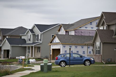 Bond Investors See Obama Win Fueling Refinancing Risk