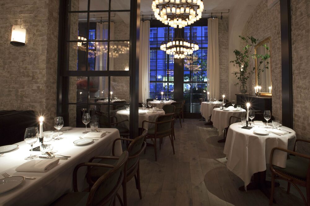 Wall Street Picks The Best New Restaurants In York Bloomberg Le Coucou
