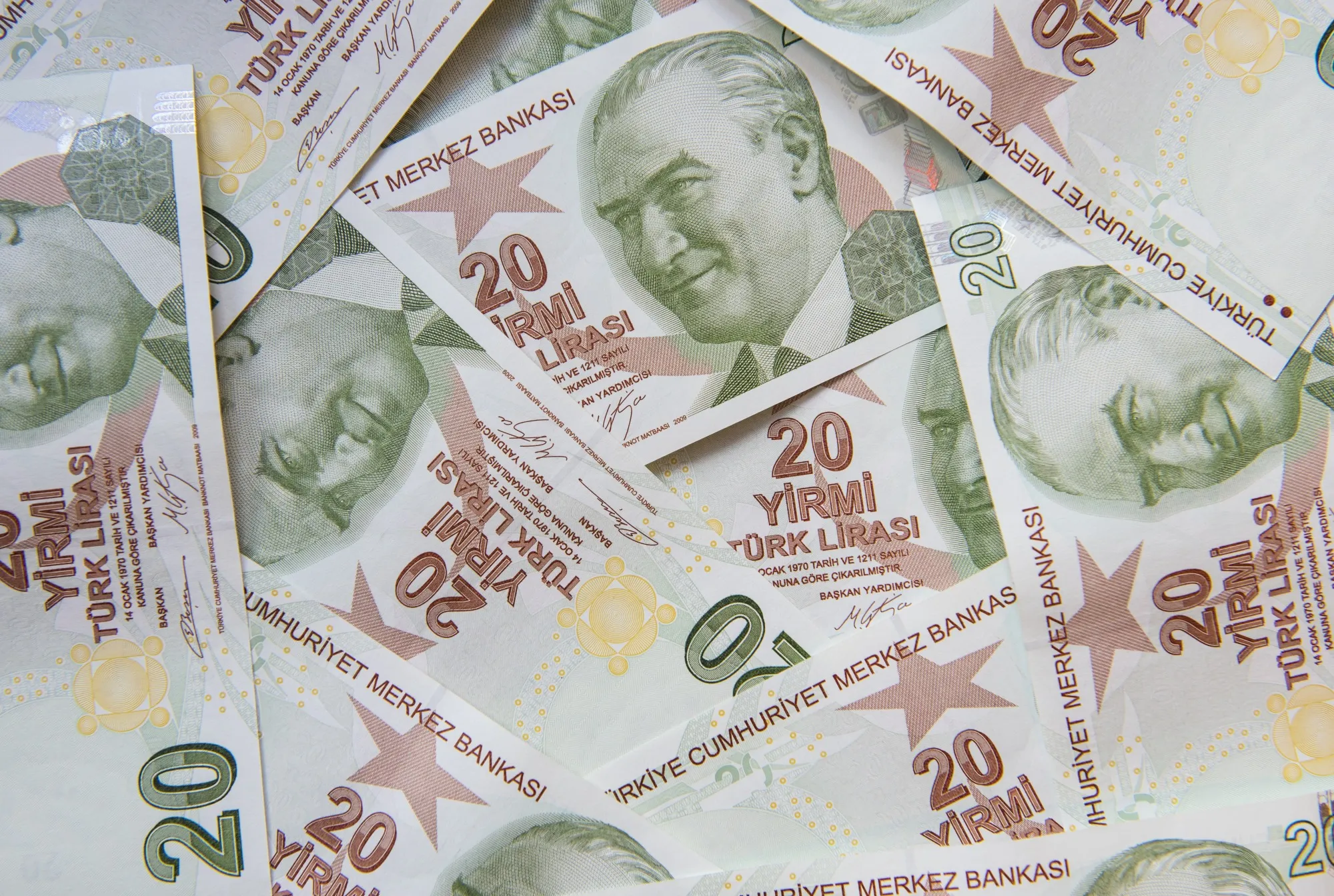 1473318470_lira