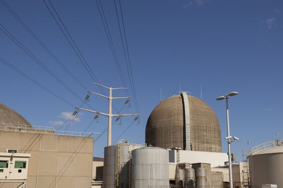 As Indian Point Goes Dark, New York Races to Swap Nuclear With Wind