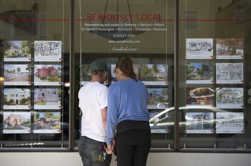 Carrington Stops Buying Rentals as Blackstone Adds