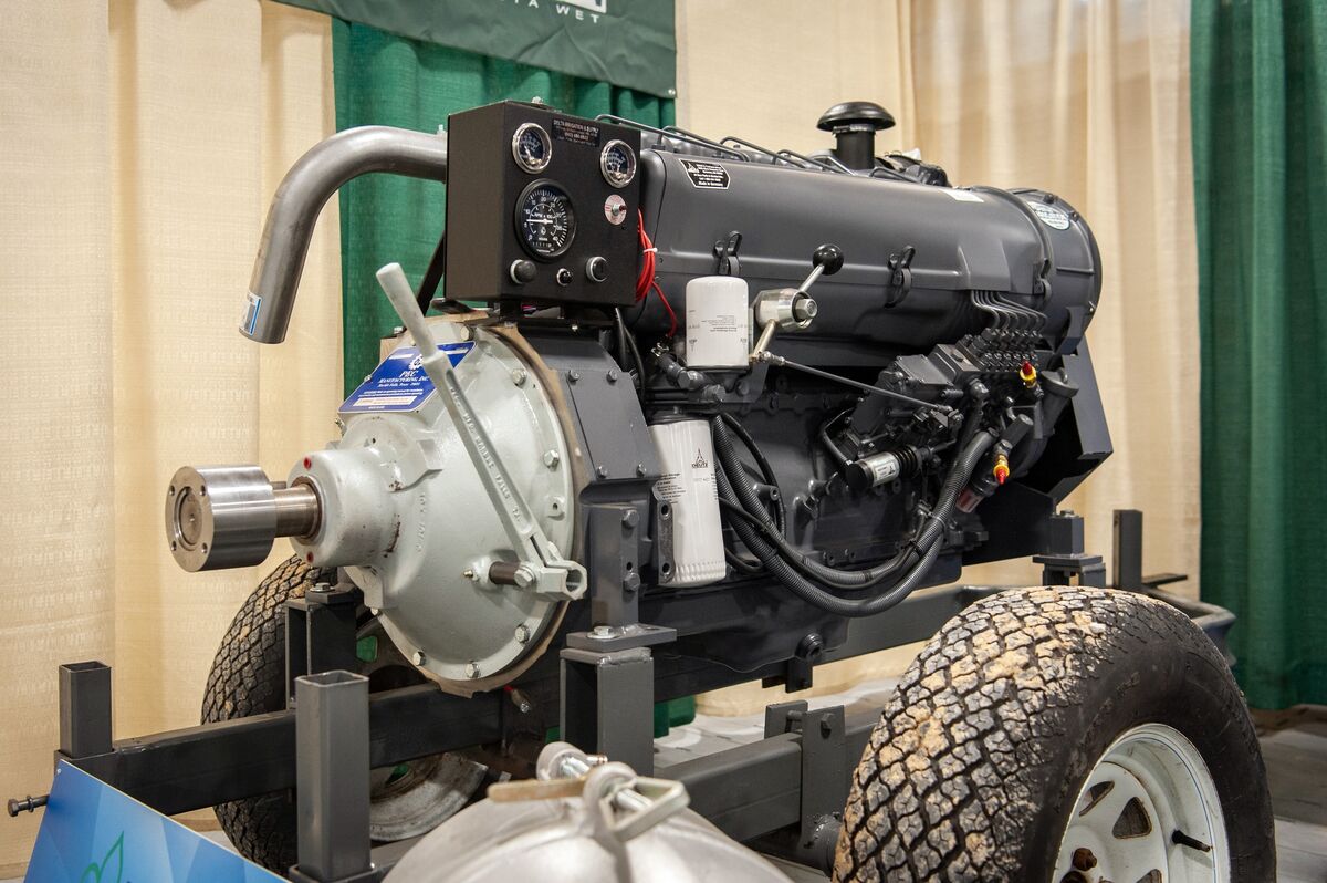 Manufacturing: A German engine manufacturer is shifting its focus to defense, which is expected to significantly increase its revenue.