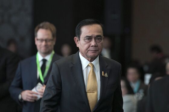 Thai Protests Fueled by Discontent Toward Prayuth, Poll Shows