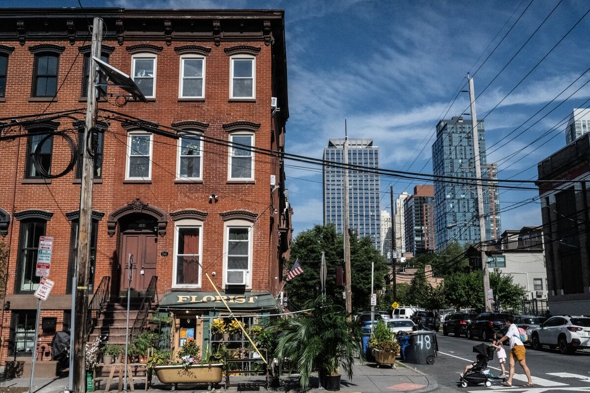 Jersey City's Mayor on How the City Built So Much Housing