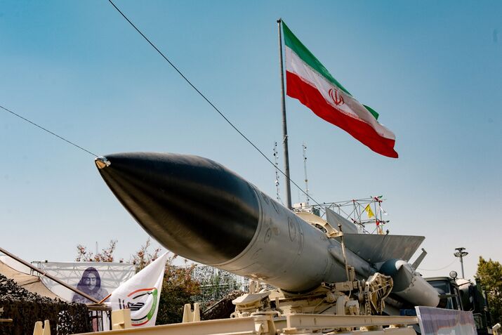 Trump Moves to Cut Iran’s Oil Sales as Nuclear Talks Stall