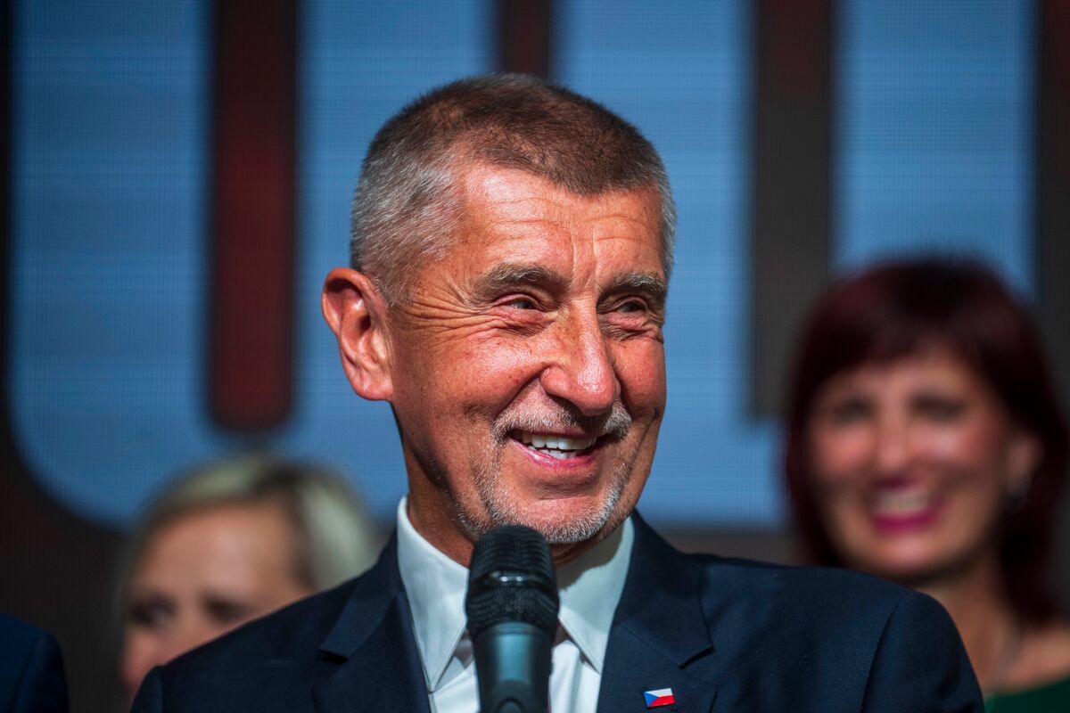 Czech President Tasks Populist Andrej Babis with Forming New Government