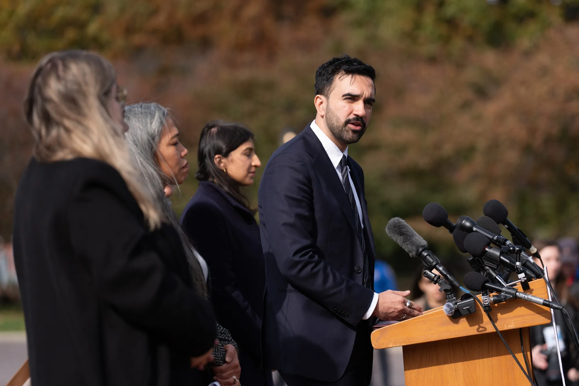 Mamdani Needs to Improve Services Not Raise Taxes, Watchdog Says - Bloomberg