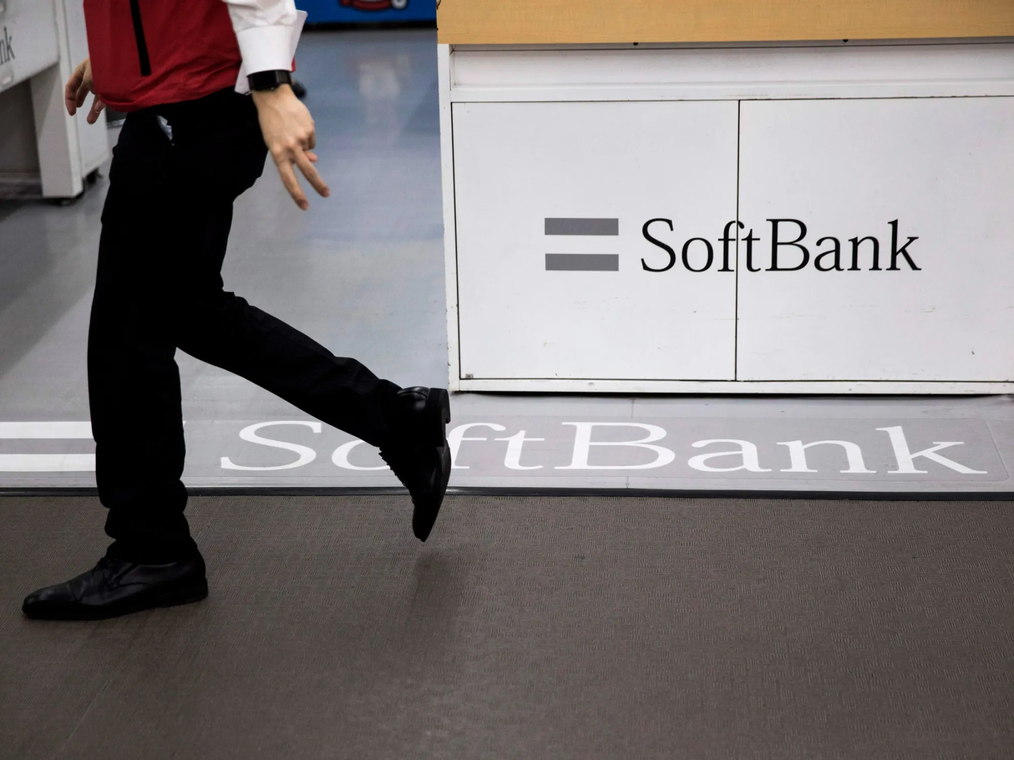 JAPAN-COMPANY-SOFTBANK-EARNINGS