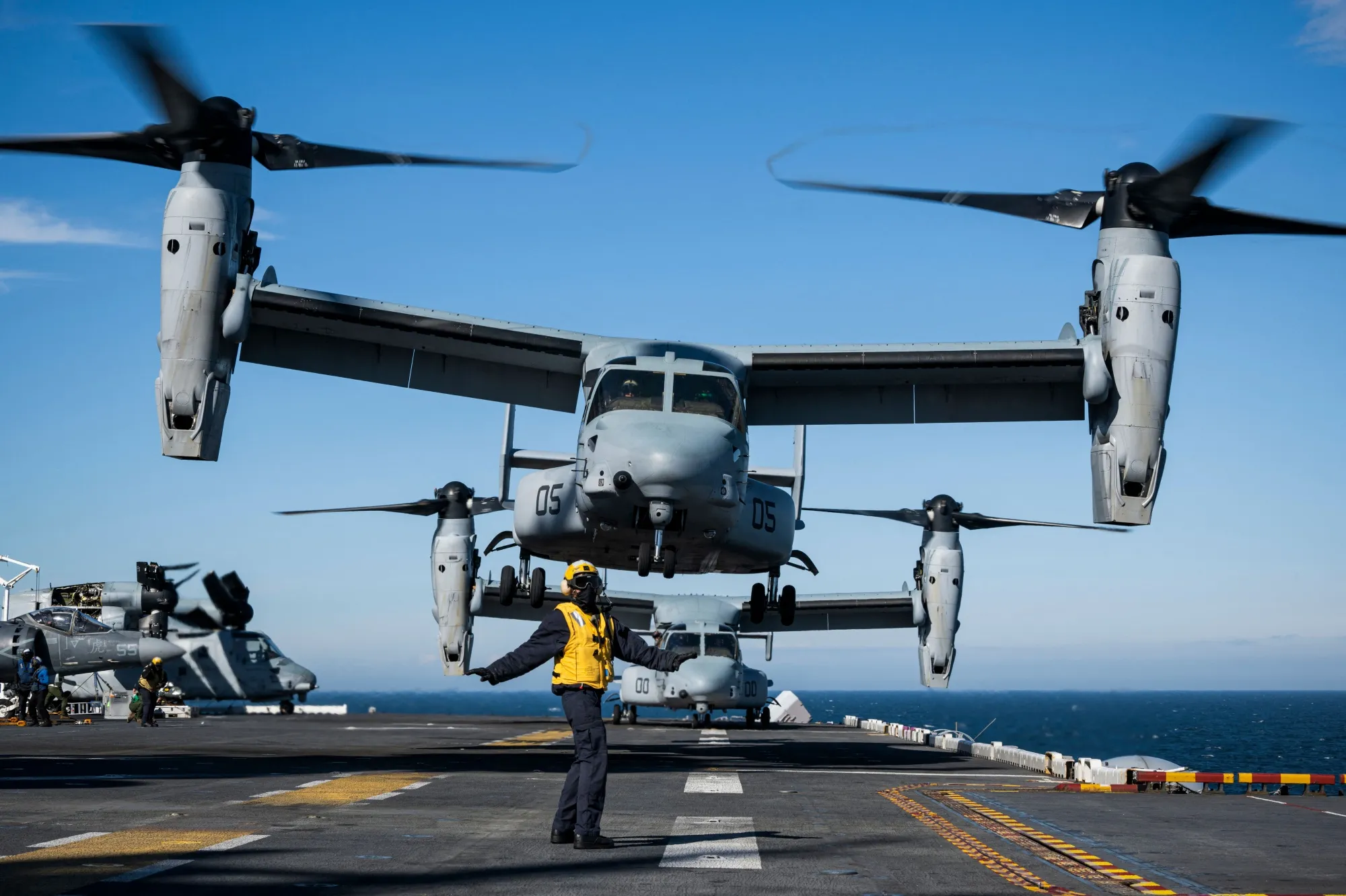 An MV-22 Osprey taking off during BALTOPS 2022.&nbsp;