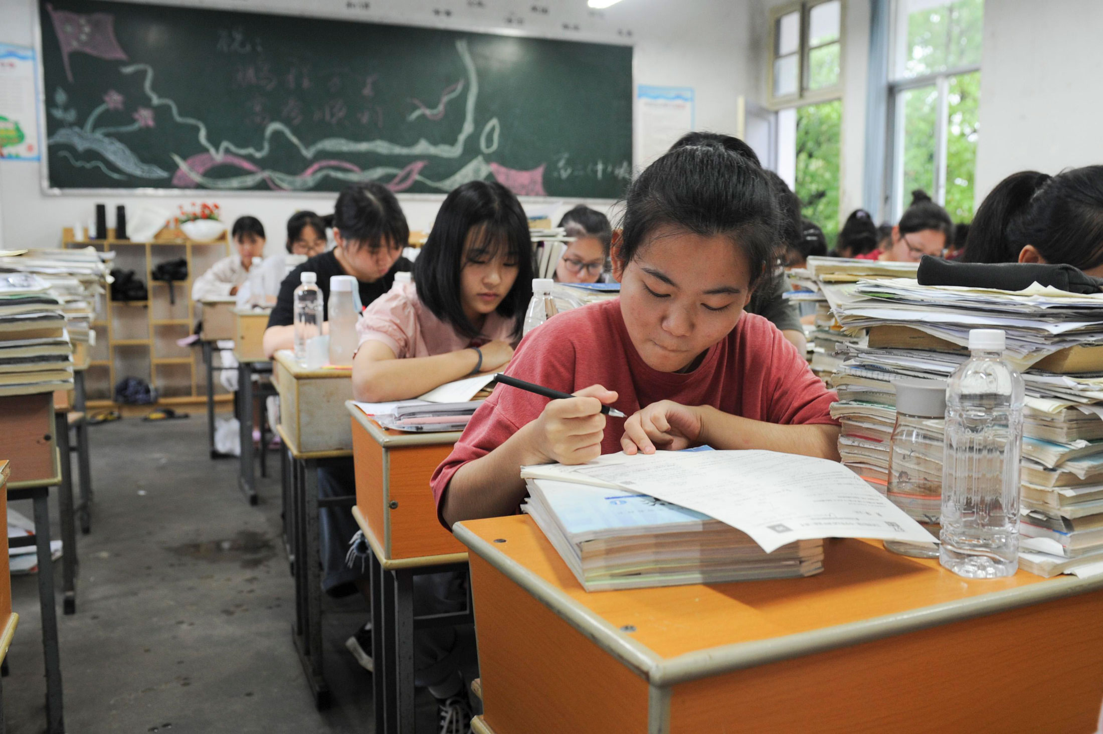 China s University Entrance Exam System Has SAT Like Issues Bloomberg