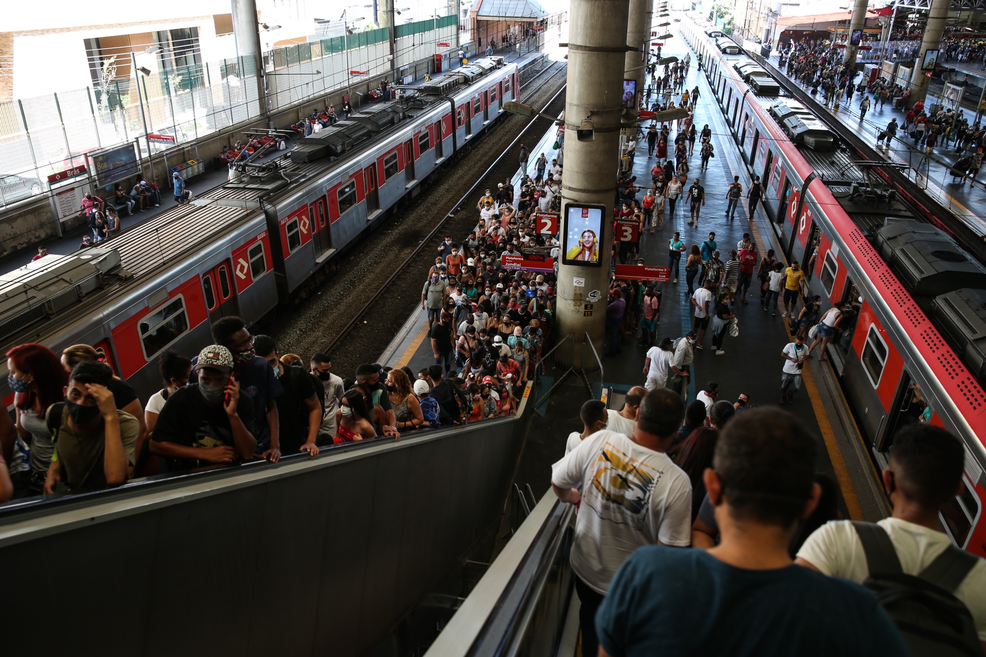 Sao Paulo Privatization Plans Spur Public Transport Strikes - Bloomberg
