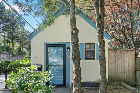 Tiny House Outside Boston for $449,900 Spotlights Market Frenzy