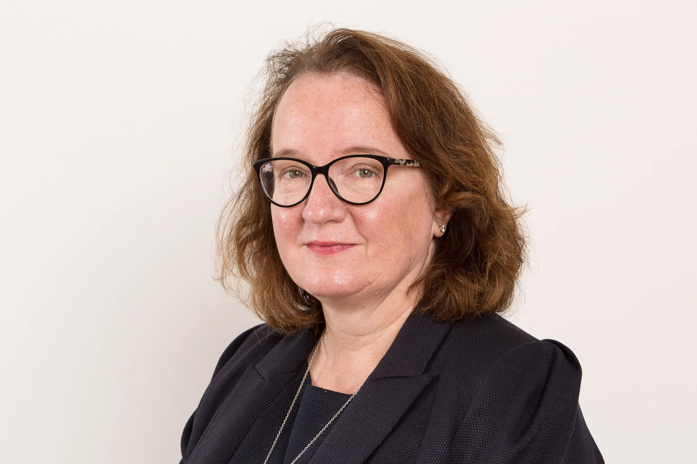 RBS Taps Katie Murray as Interim CFO as Stevenson Preps Exit - Bloomberg