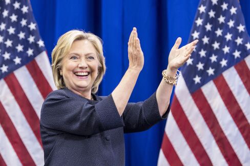 Democratic Candidates Attend New Hampshire Democratic Party Convention
