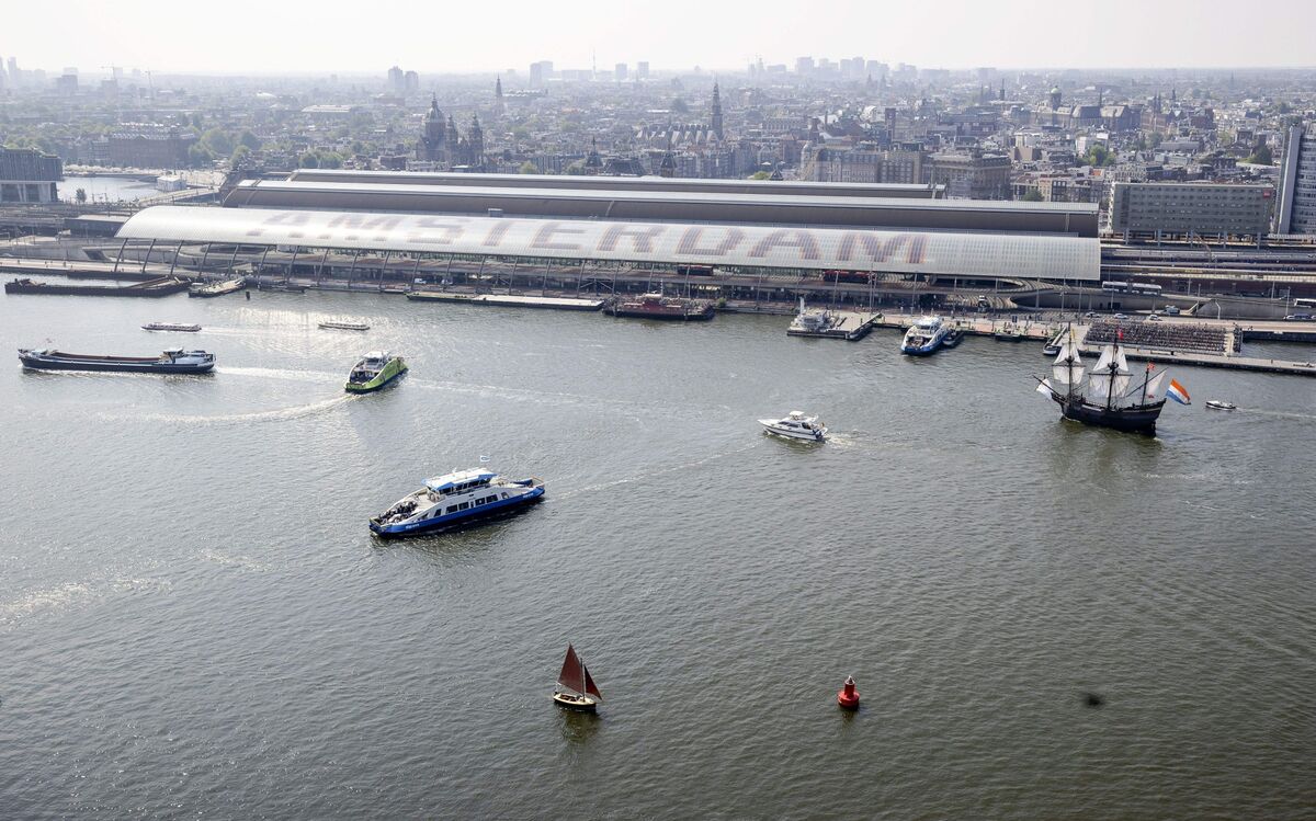 Amsterdam S Development Boom Runs Up Against Rising Seas Bloomberg   1200x749 