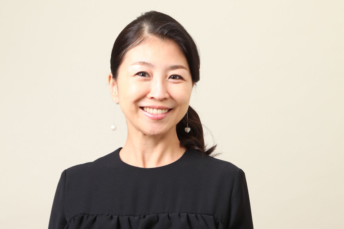 Maiko Uda, Japan TV Announcer Turned Stock Fund Manager Beats 97 of