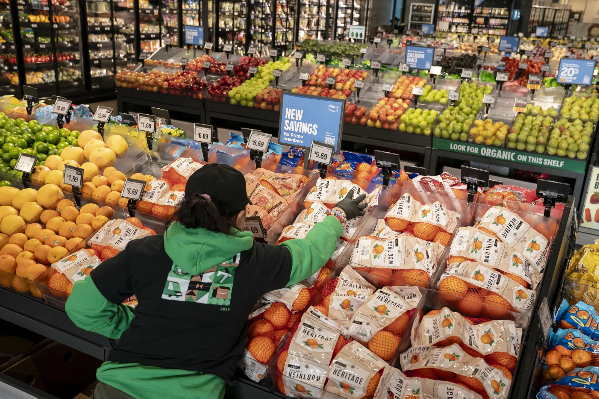 An Amazon Fresh grocery store.&nbsp;
