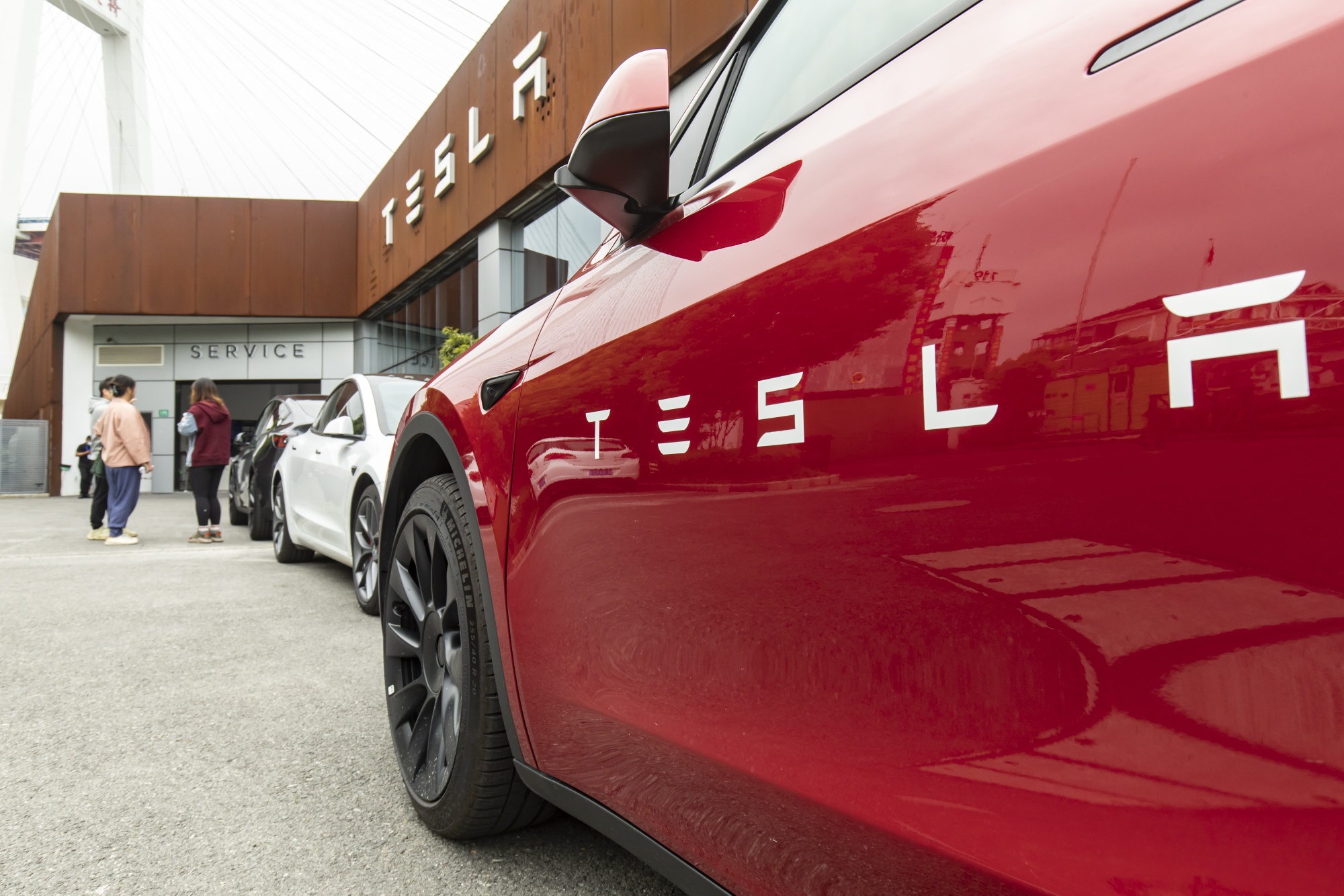 TSLA) Tesla China Sales Rise as Orders Flow In to Beat Price Rises -  Bloomberg