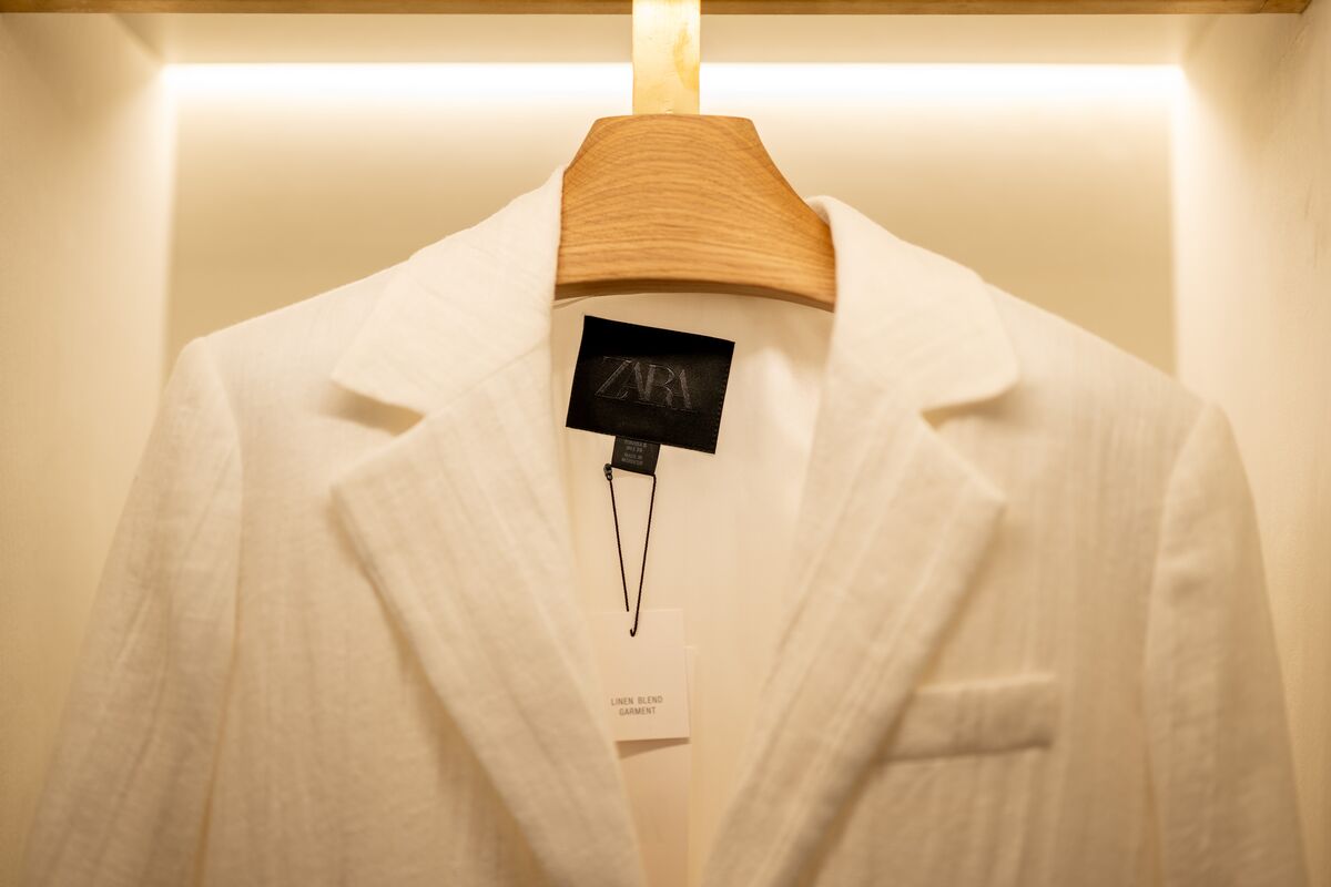 Inditex Shares Climb as Zara Owner’s Sales Show Resilience