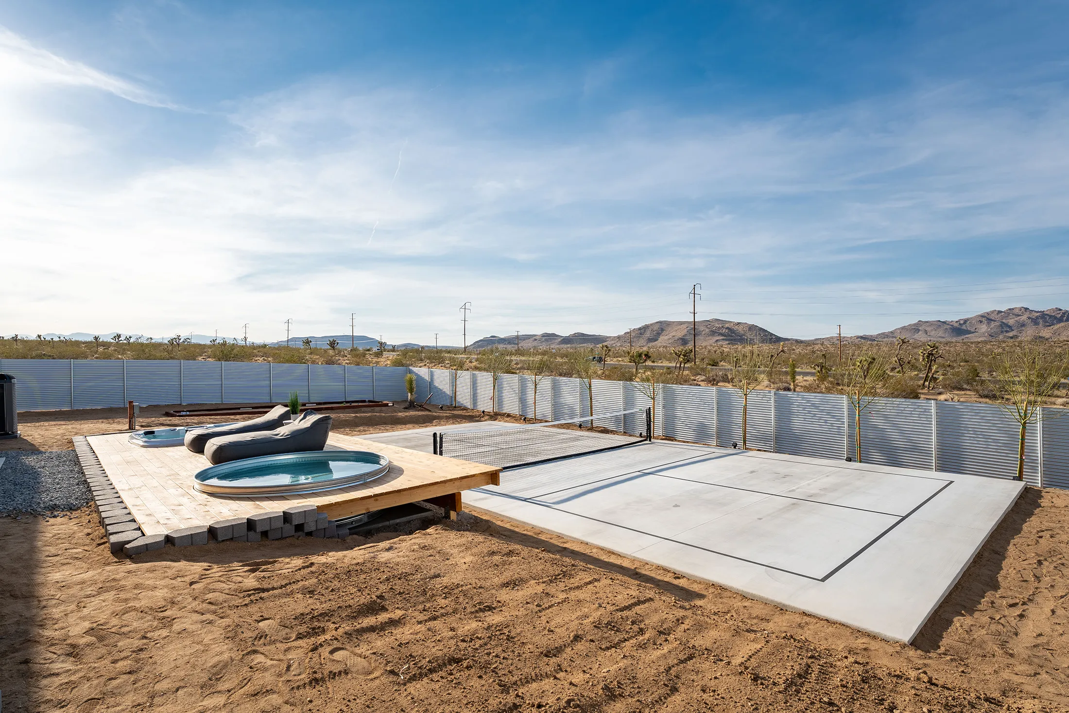 A pickleball court at an Airbnb near Joshua Tree National Park.