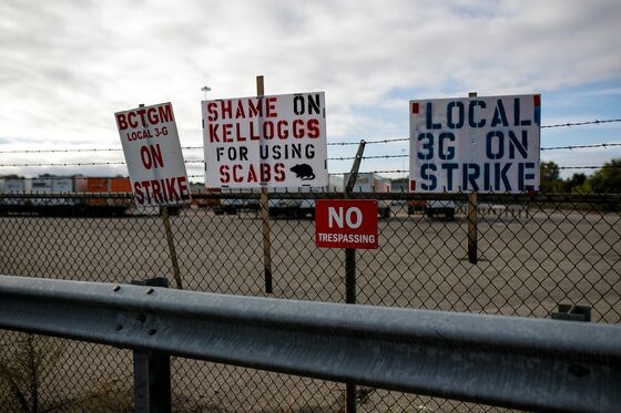 Kellogg Union Sees ‘Little Movement’ in Strike Negotiations