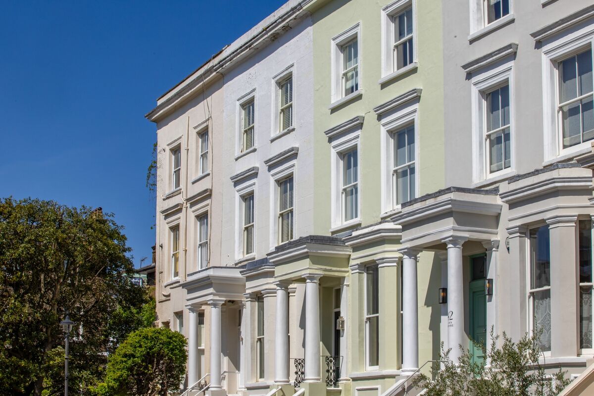 UK Home Asking Prices Rise to Record High as Demand Rebounds