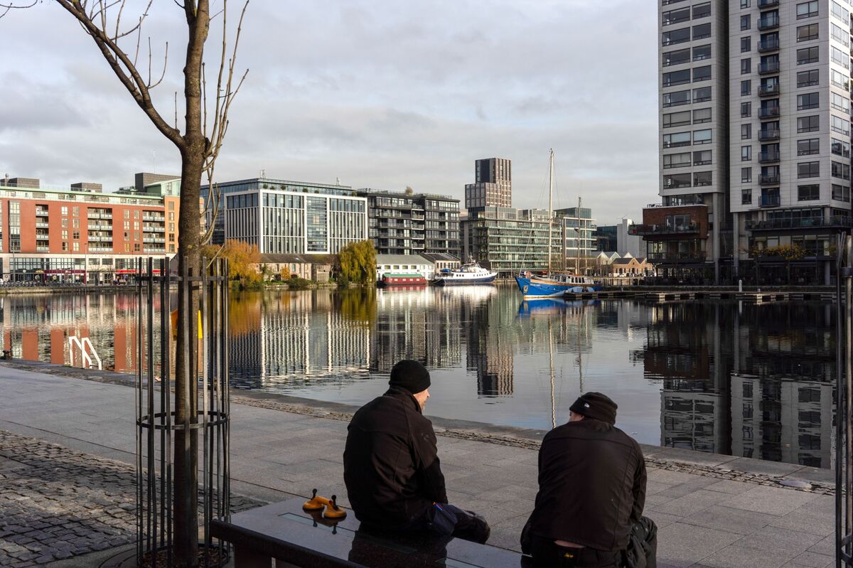 Dublin Office Space Take-Up Drops 42% in Sign of Further Stress - Bloomberg