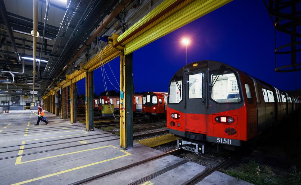 Tube Strike 22 Union Calls Night Train Workers To Walk Out Every Weekend Bloomberg