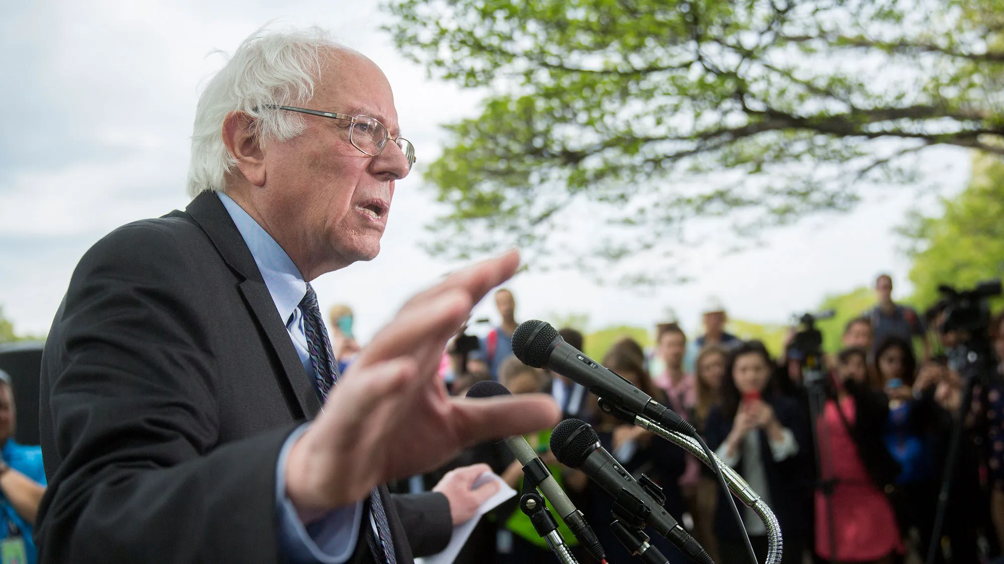 SANDERS ANNOUNCES