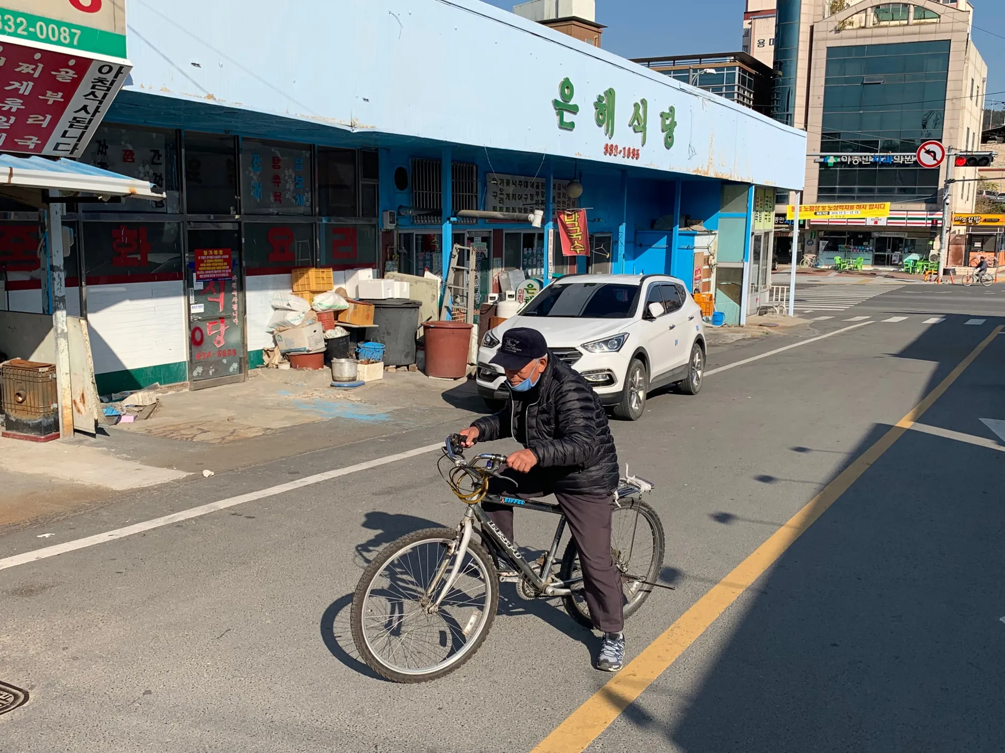 Sharing the road, not a problem.