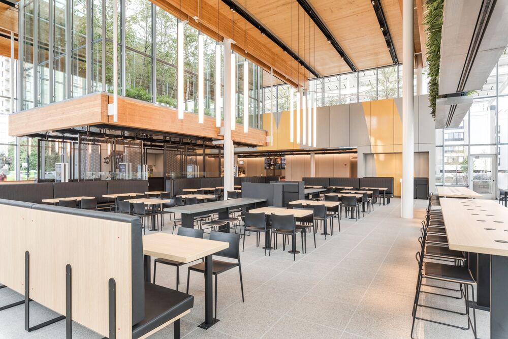 McDonald's Kiosks Mean More Staff at Chicago Flagship, Not Fewer