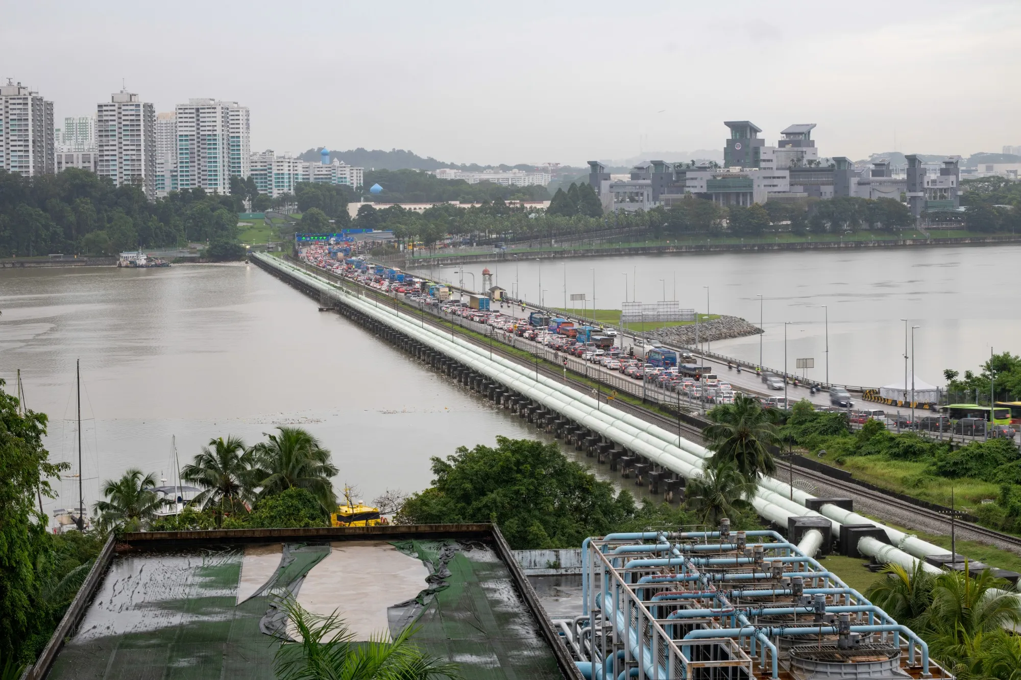 The Johor-Singapore Causeway,&nbsp;one of the world’s busiest land crossings.