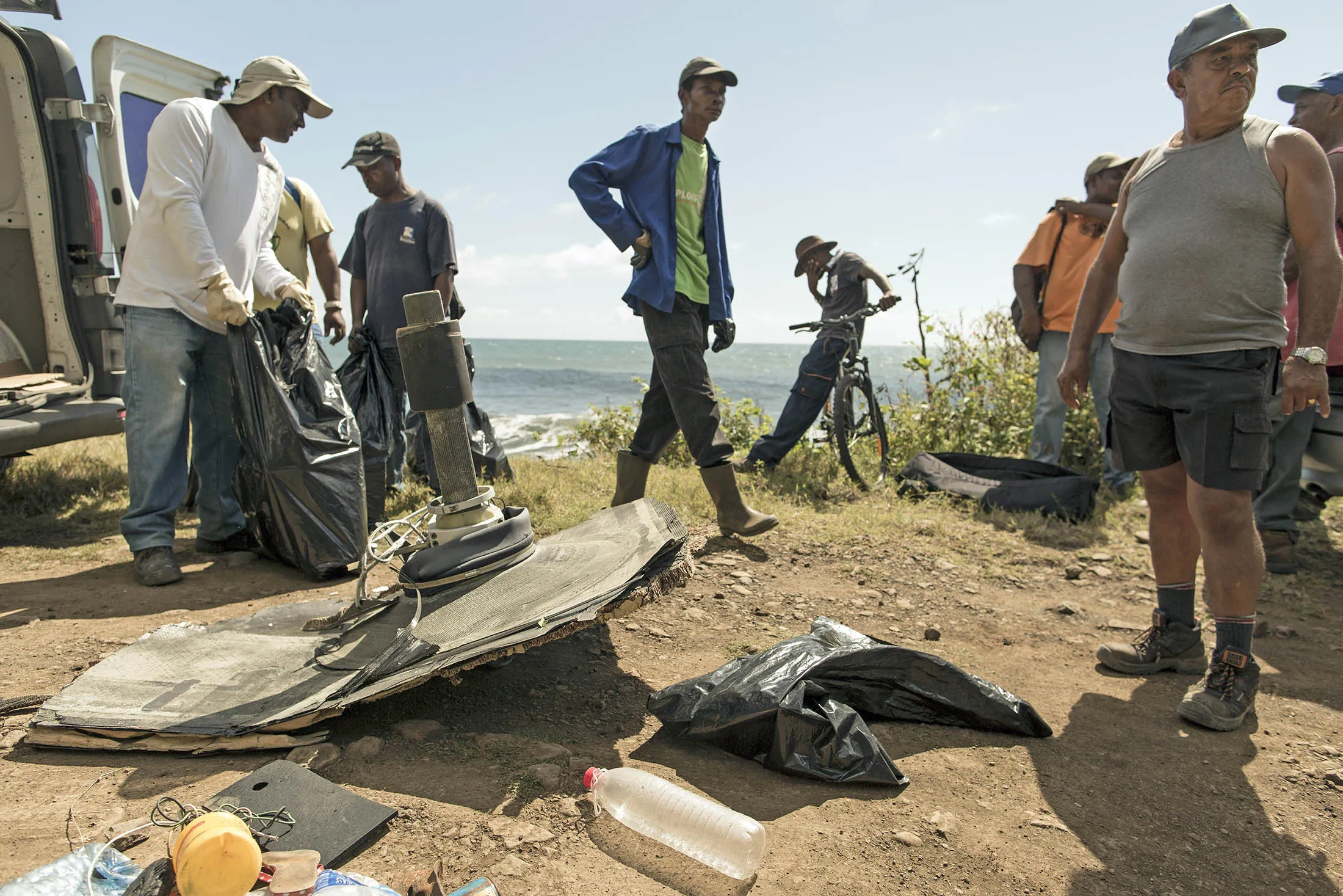 Searches for the MH370 Debris at La Reunion