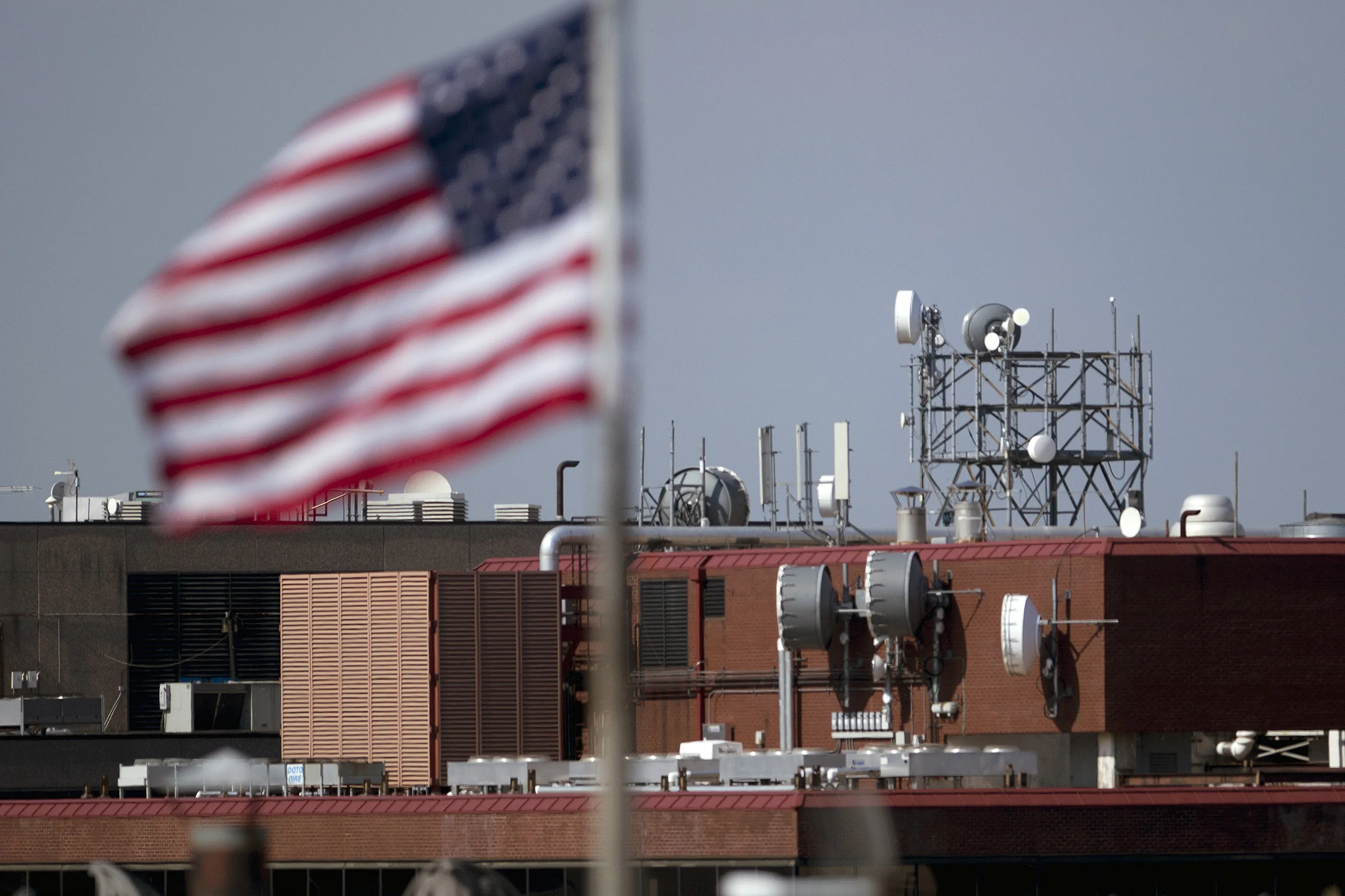 Wall Street Buys NATO Towers in Trader Speed-of-Light Quest - Bloomberg