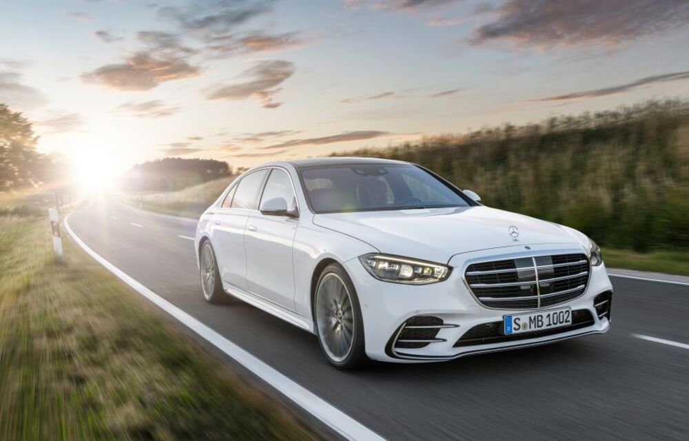 Mercedes Straddles Old And New With Electric S Class Reboot Bloomberg