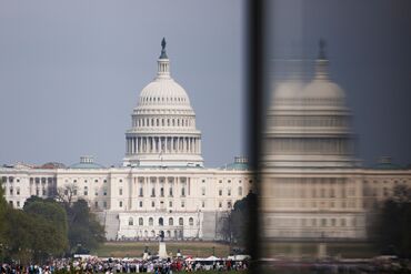 House GOP Drafts Cuts to Federal Employee Pension System