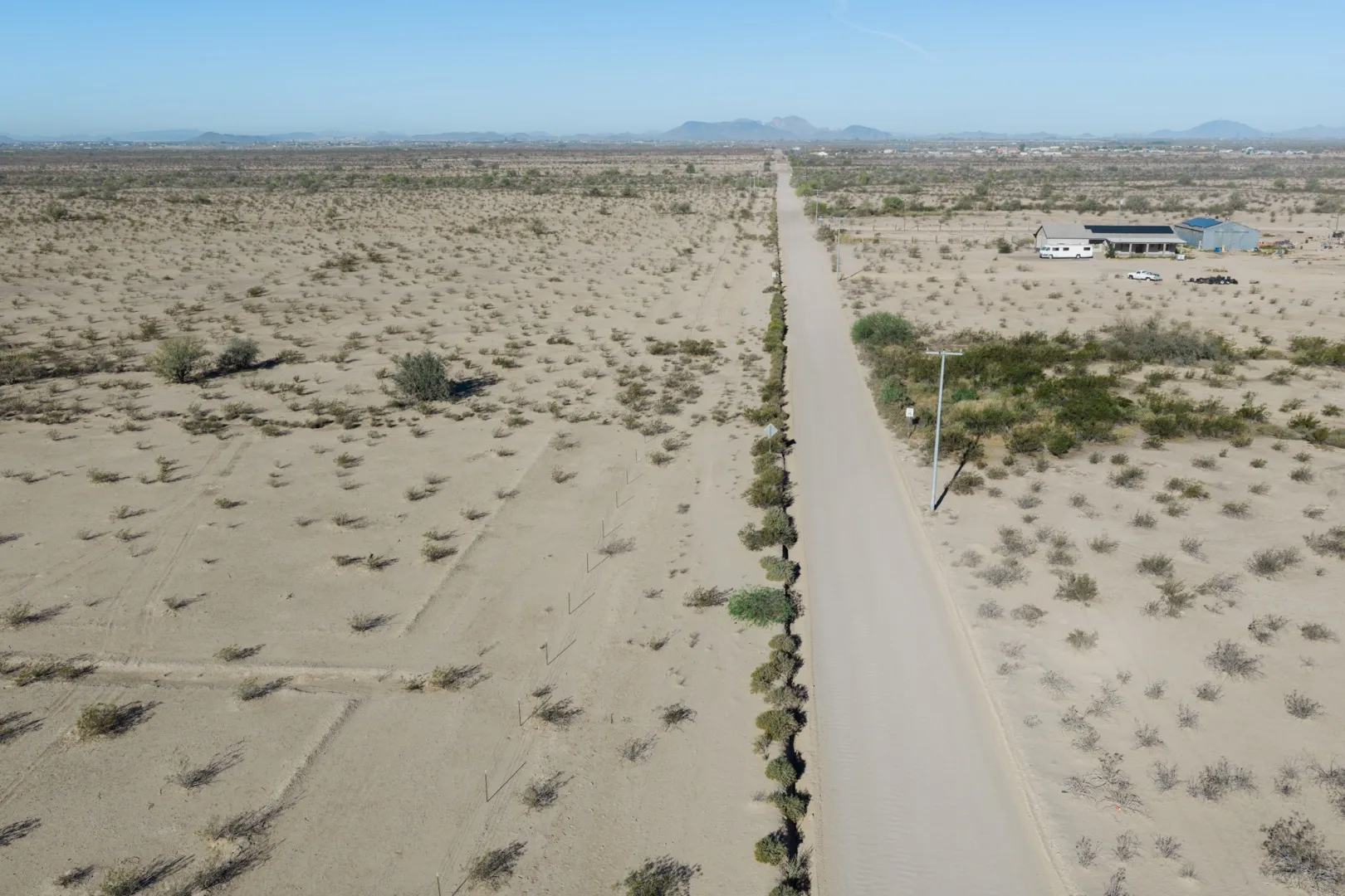 The northern part of the parcel of land acquired by Tract in Arizona