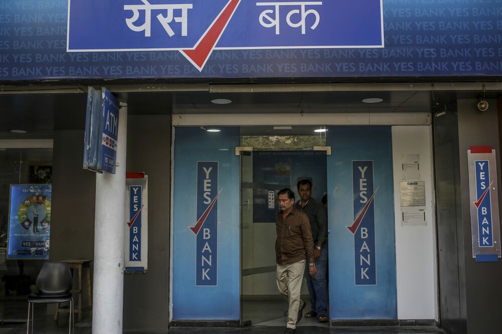 Yes Bank Under Fire From Indian Regulator As Breaches Identified Bloomberg