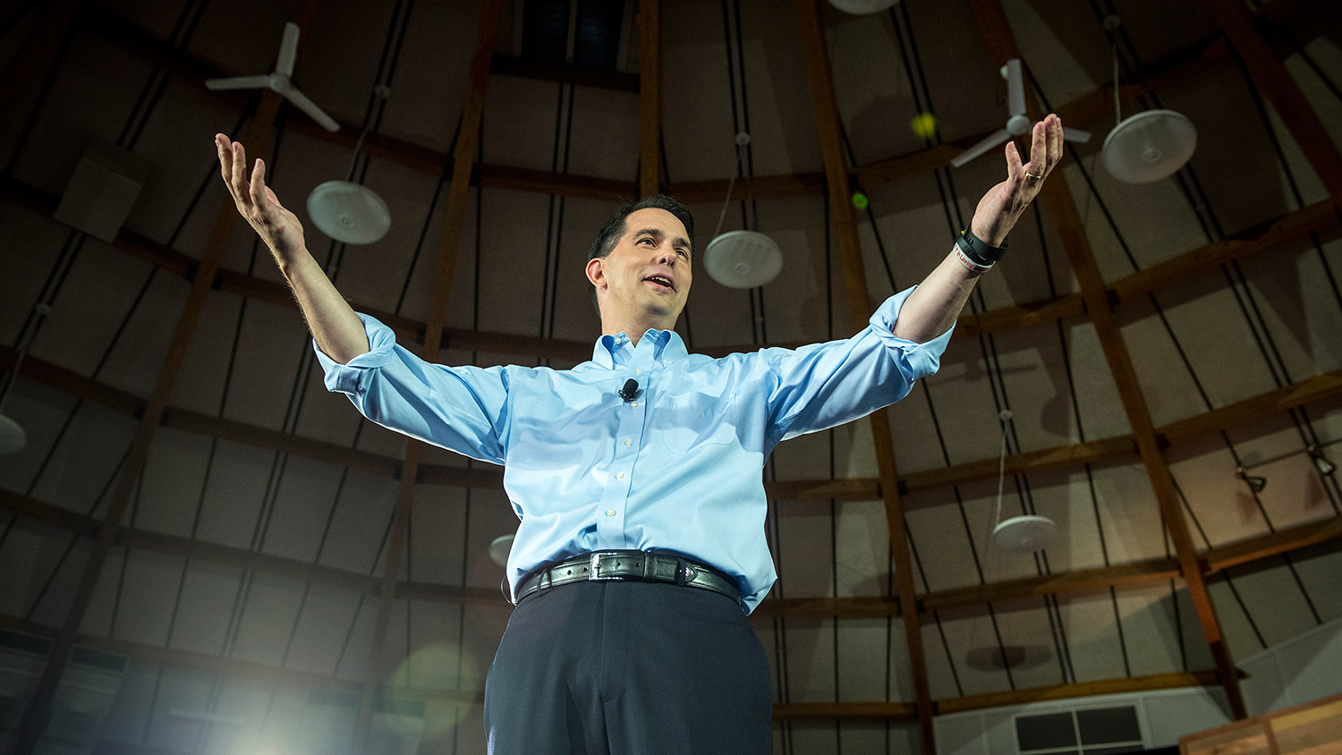 Scott Walker, governor of Wisconsin, speaks during his presidential campaign announcement in Waukesha, Wisconsin, U.S., on Monday, July 13, 2015.

