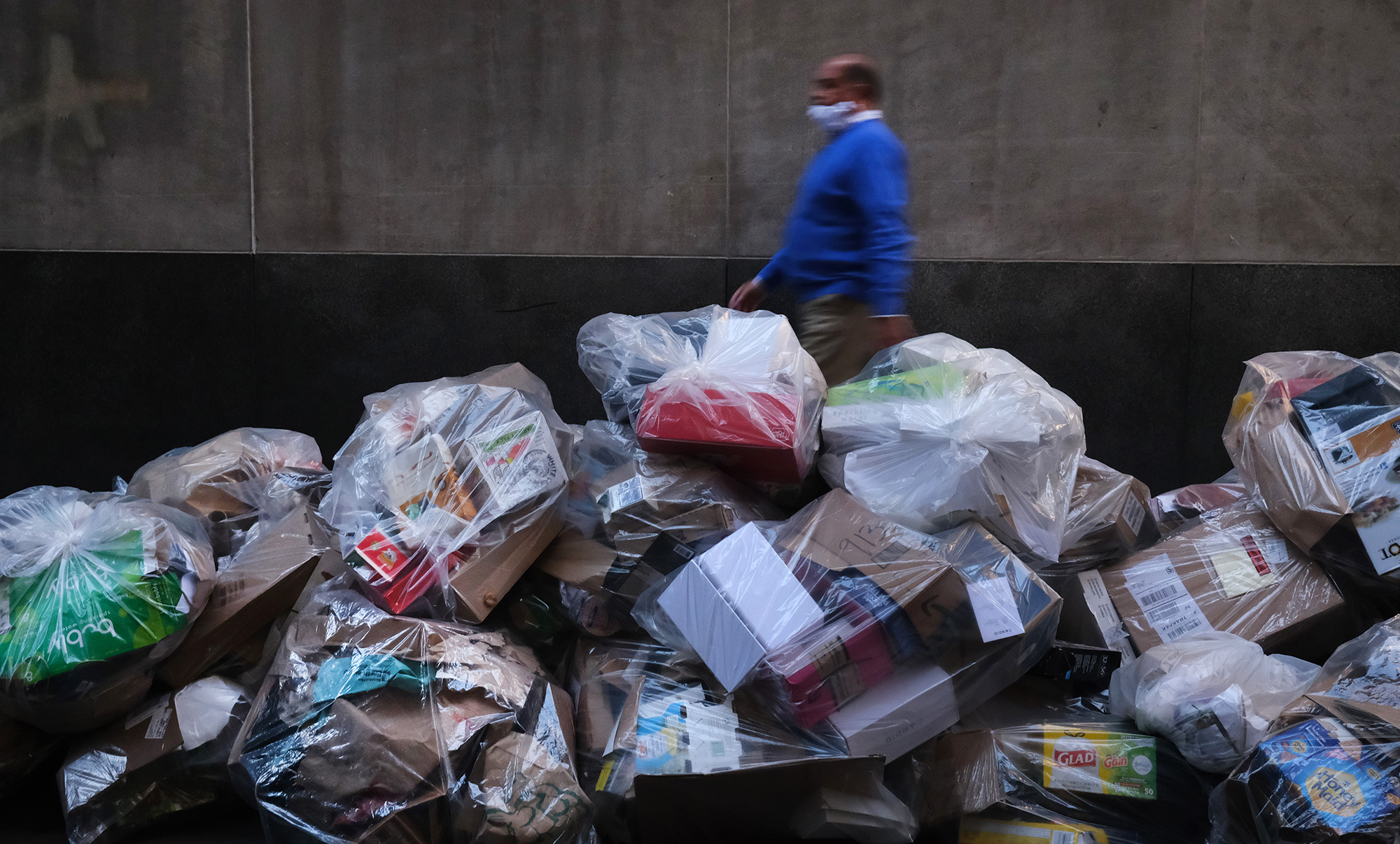 Mayor: Watch for, avoid fake garbage bags, News