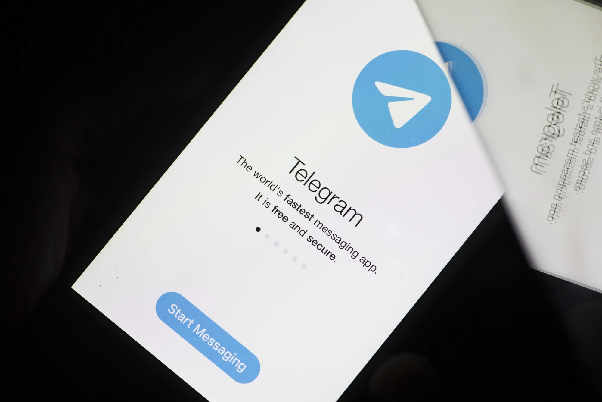 Telegram’s total revenue surpassed $1 billion in 2024, and it had more than $500 million in cash reserves, not including cryptoassets.