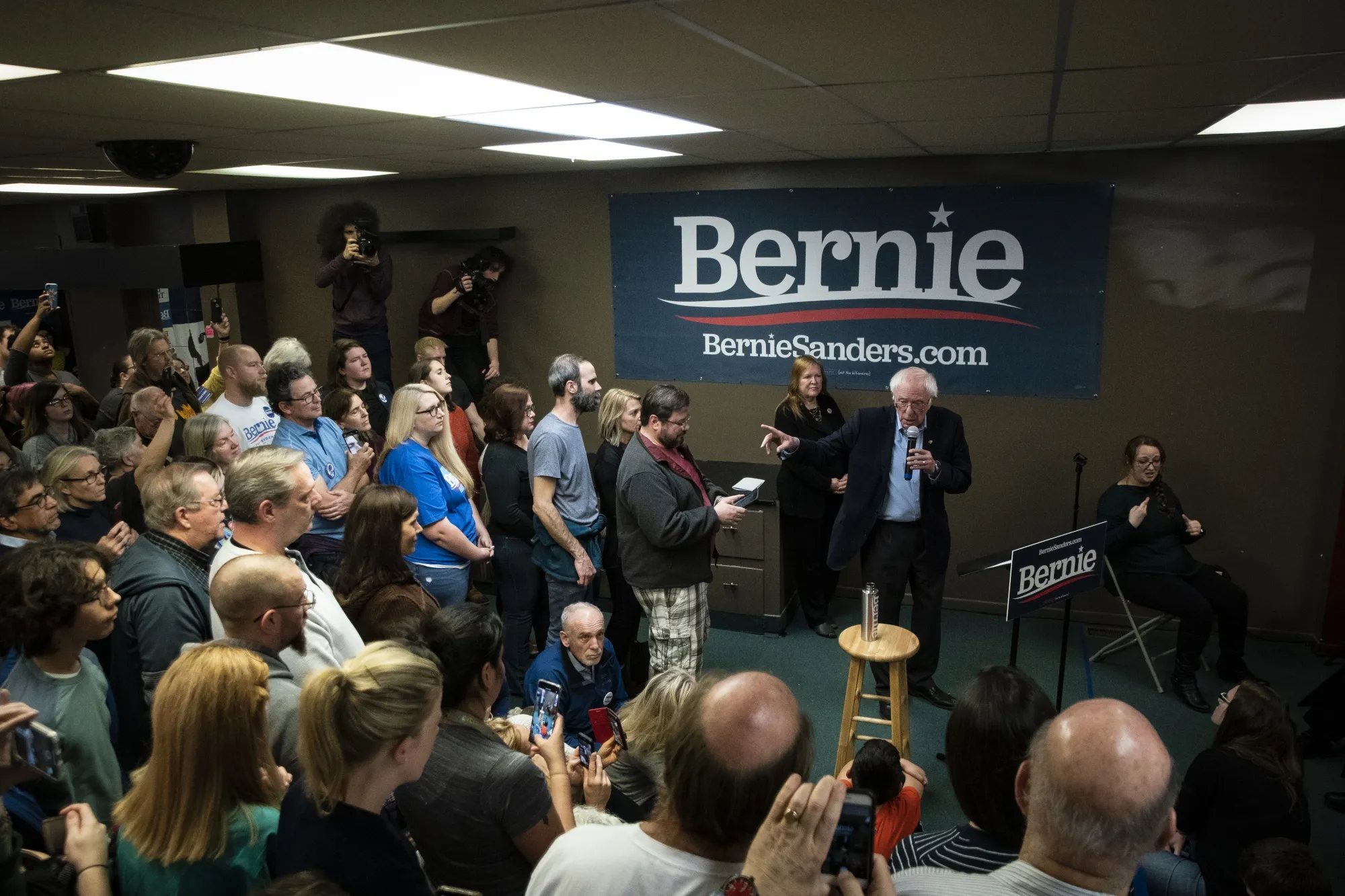 Who Are Bernie Sanders Supporters? Some Backers on Wall Street - Bloomberg